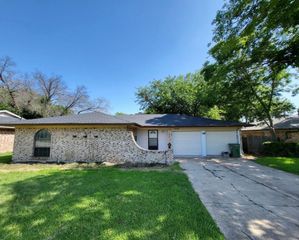 2006 Avalon Lane, Arlington, TX 76014