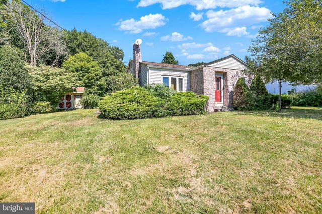 44 ALSACE AVE, Temple, PA 19560