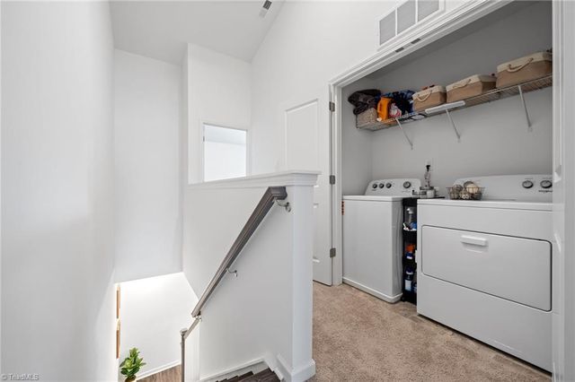 1760 Granby Heights Drive, Winston-salem, NC 27103