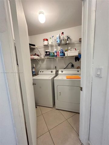 9421 Fontainebleau Boulevard 20235, Miami, FL 33172