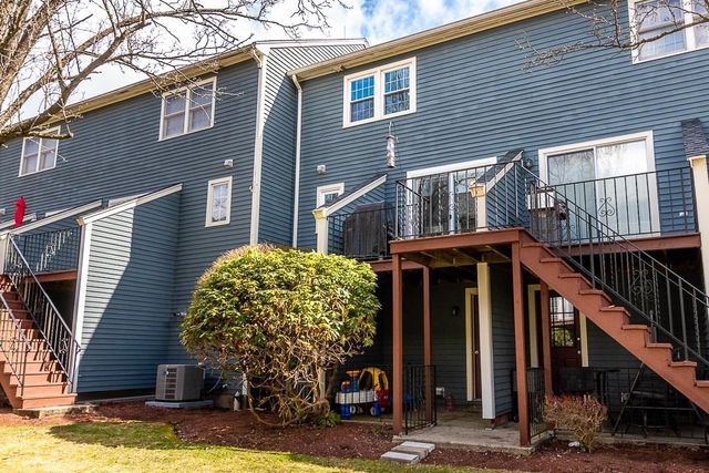 616 Princeton Blvd 25, Lowell, MA 01851