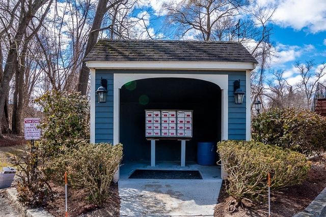 616 Princeton Blvd 25, Lowell, MA 01851