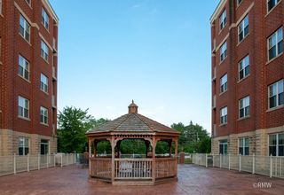 2 Itasca Place 420, Itasca, IL 60143