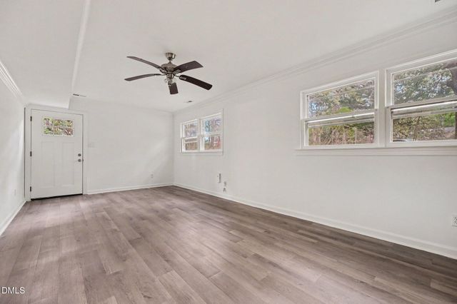 602 Eden Lane, Chapel Hill, NC 27517