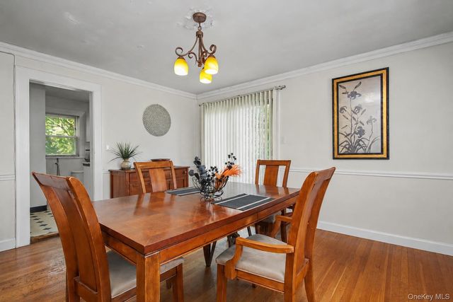 280 W Post Road, White Plains, NY 10606