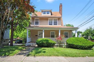 280 W Post Road, White Plains, NY 10606