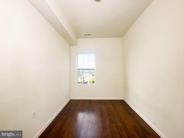 6013 EADS ST NE, Washington, DC 20019
