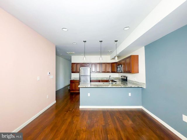 6013 EADS ST NE, Washington, DC 20019
