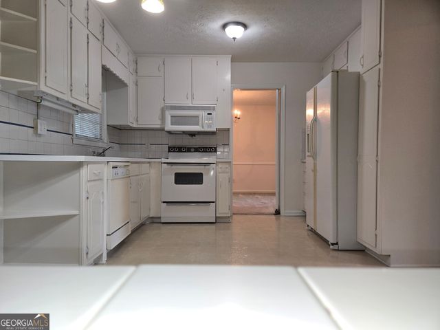 2300 Maryland Court, Decatur, GA 30032