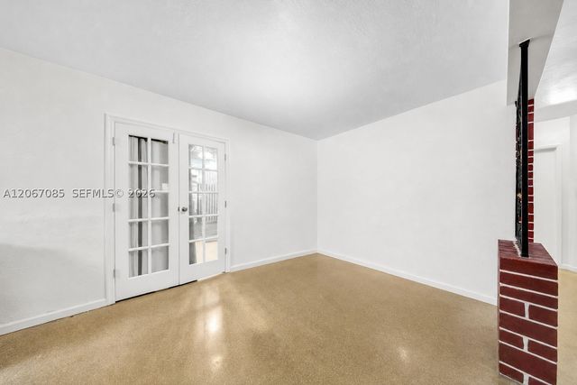 7561 Meridian St, Miramar, FL 33023