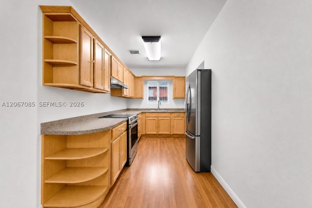 7561 Meridian St, Miramar, FL 33023