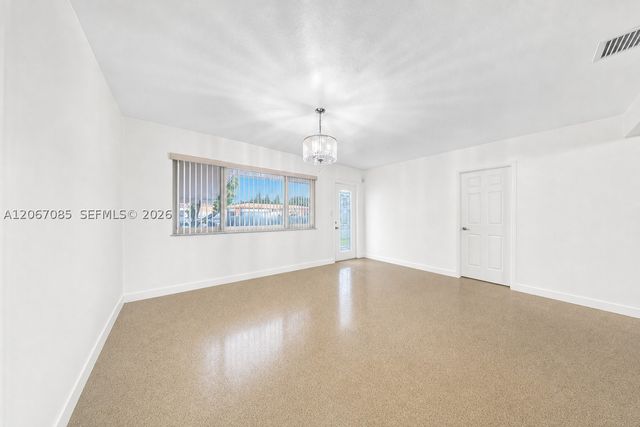 7561 Meridian St, Miramar, FL 33023