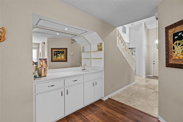 254 GLENBRIAR CIRCLE, Daytona Beach, FL 32114