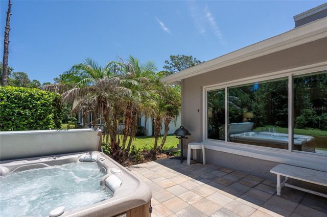 254 GLENBRIAR CIRCLE, Daytona Beach, FL 32114