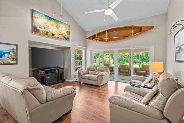 254 GLENBRIAR CIRCLE, Daytona Beach, FL 32114