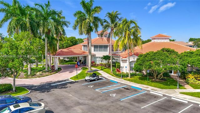 9786 Lemonwood Ct, Boynton Beach, FL 33437