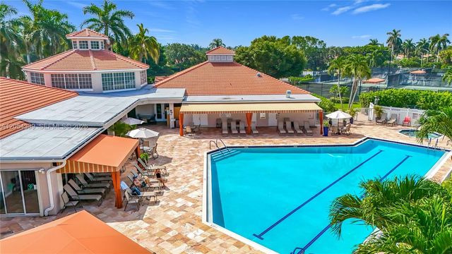 9786 Lemonwood Ct, Boynton Beach, FL 33437