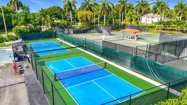 9786 Lemonwood Ct, Boynton Beach, FL 33437