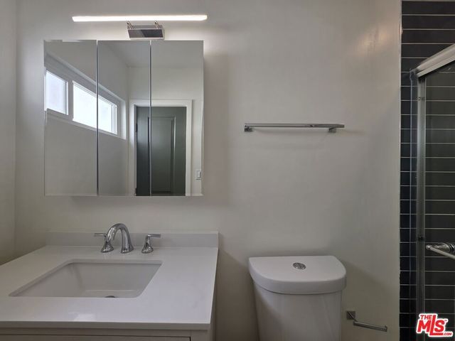 11051 Missouri Avenue 5, Los Angeles, CA 90025