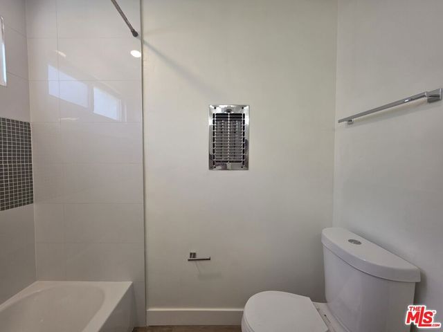 11051 Missouri Avenue 5, Los Angeles, CA 90025