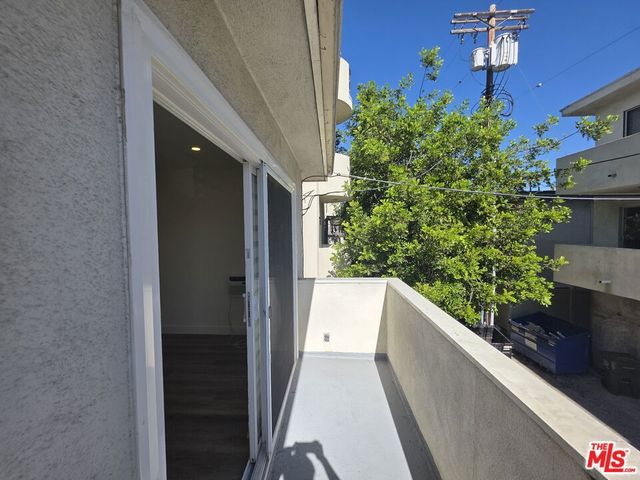 11051 Missouri Avenue 5, Los Angeles, CA 90025
