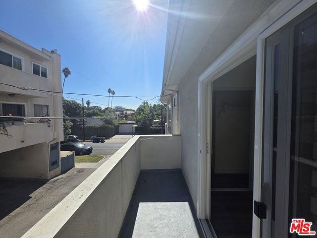 11051 Missouri Avenue 5, Los Angeles, CA 90025
