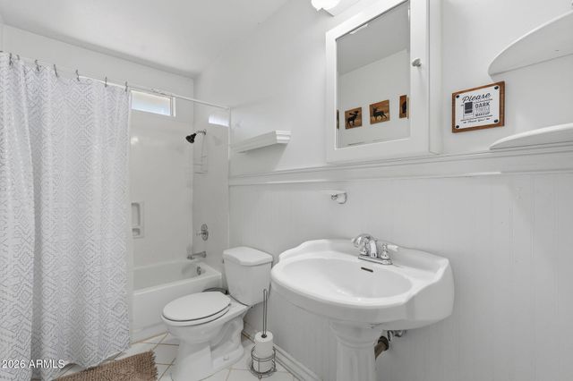 8247 W RALLS Drive, Pine, AZ 85544