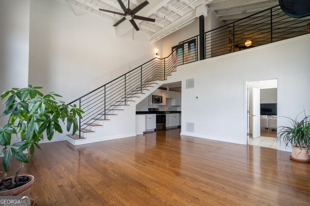 1596 Cleveland Avenue APT 301, East Point, GA 30344