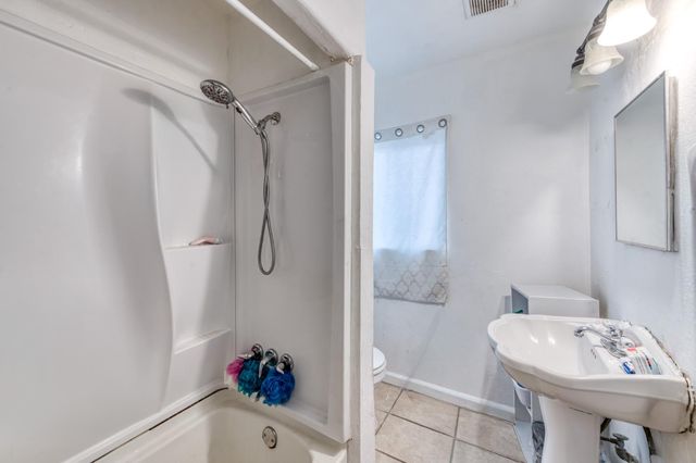 601 N Fresno Street, Fresno, CA 93701