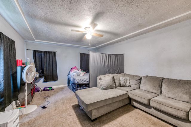 601 N Fresno Street, Fresno, CA 93701