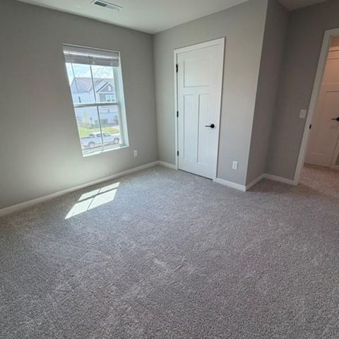 12614 Erskin Street NE, Blaine, MN 55449