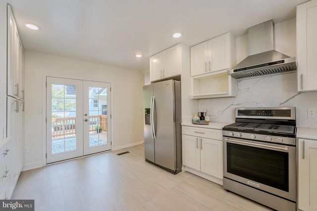 4031 18TH ST S, Arlington, VA 22204