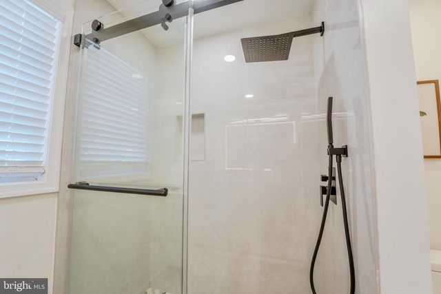 4031 18TH ST S, Arlington, VA 22204