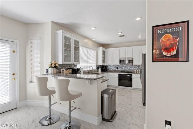 9378 Chateau St Jean Drive, Las Vegas, NV 89123