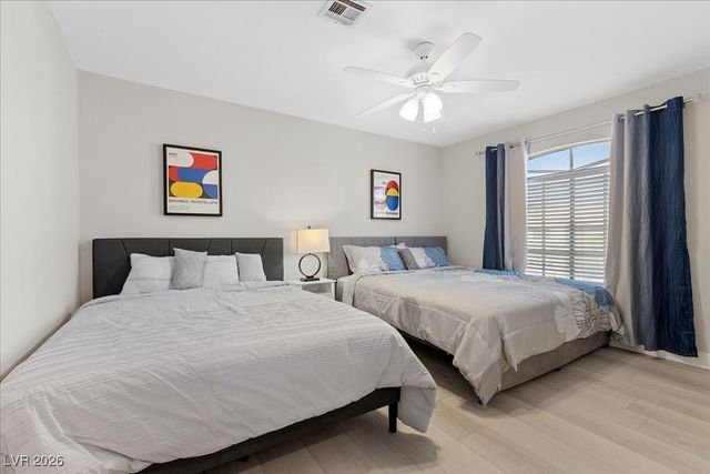 9378 Chateau St Jean Drive, Las Vegas, NV 89123