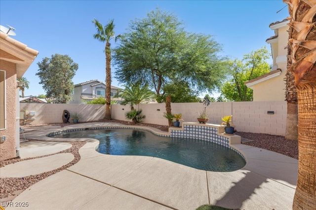 9378 Chateau St Jean Drive, Las Vegas, NV 89123