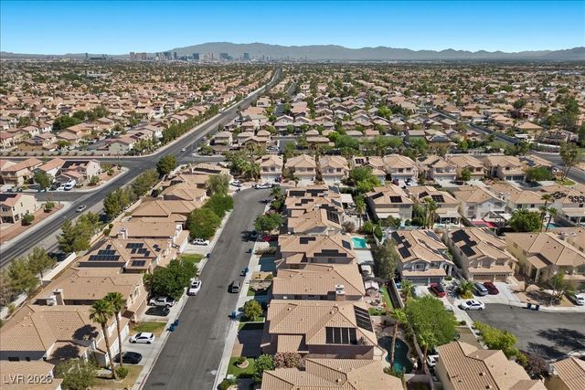 9378 Chateau St Jean Drive, Las Vegas, NV 89123