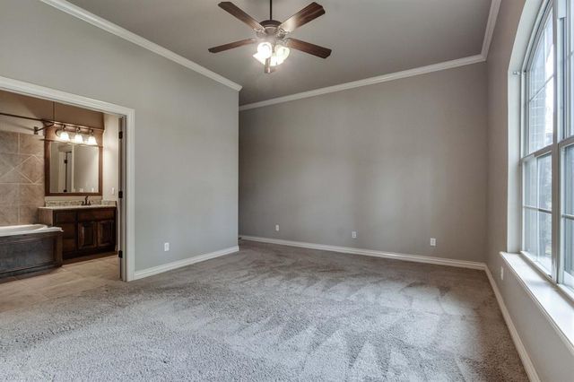 2082 Vaquero Court, Edmond, OK 73034