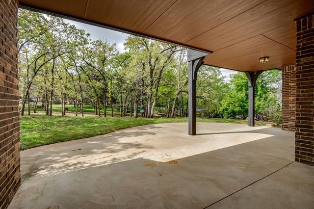 2082 Vaquero Court, Edmond, OK 73034