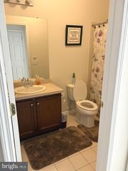 525 TIMBERLAKE DR, Ewing, NJ 08618
