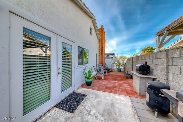 5270 Burnham Avenue, Las Vegas, NV 89119