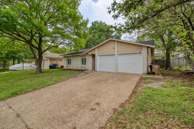 10214 Oak Hollow DR, Austin, TX 78758