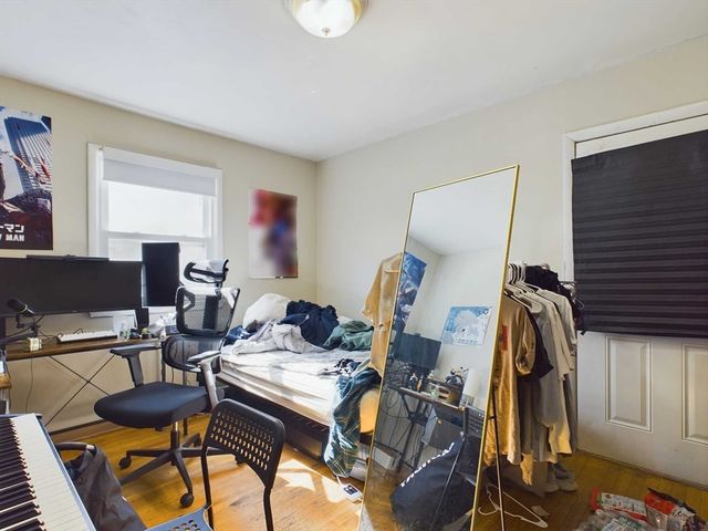 24 Chester St, Boston, MA 02134