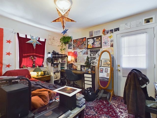 24 Chester St, Boston, MA 02134