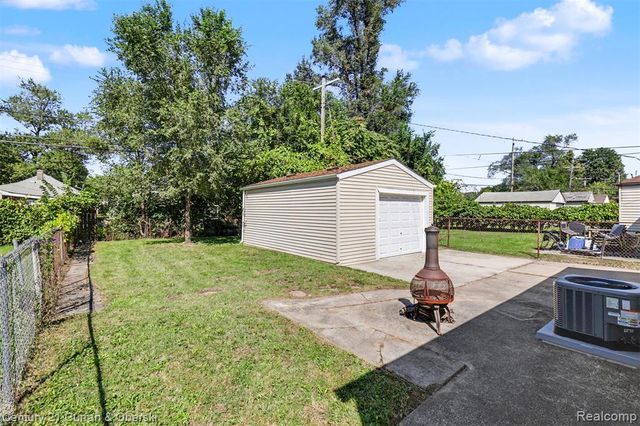 19145 Wall Street, Melvindale, MI 48122