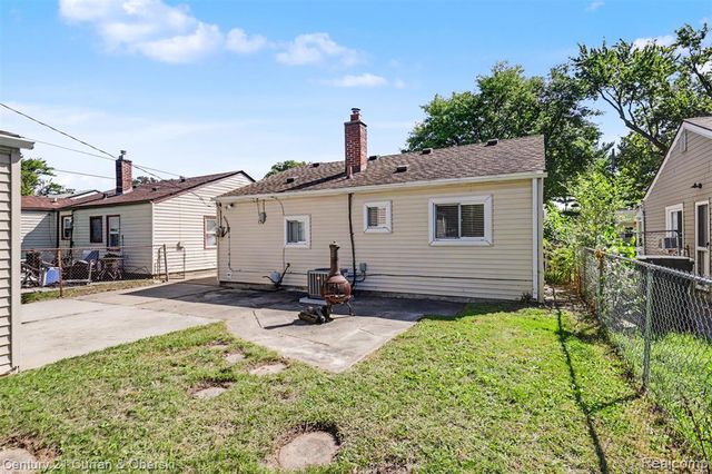 19145 Wall Street, Melvindale, MI 48122