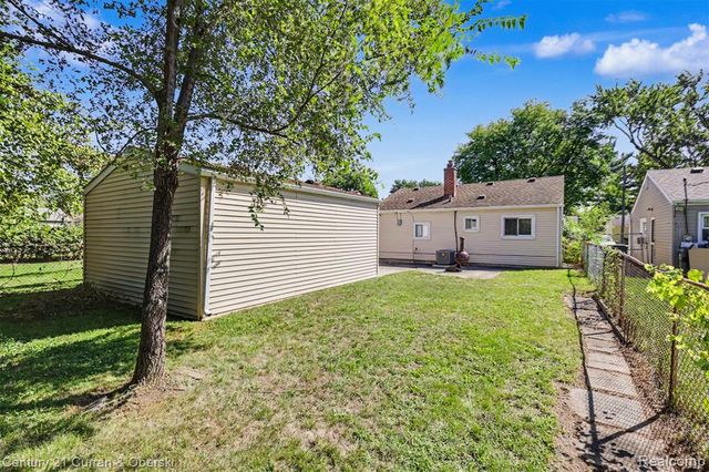 19145 Wall Street, Melvindale, MI 48122