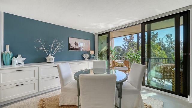 4900 OCEAN BOULEVARD 304, Sarasota, FL 34242