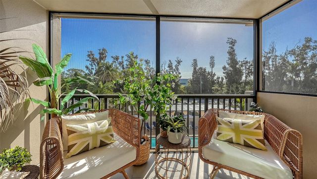 4900 OCEAN BOULEVARD 304, Sarasota, FL 34242