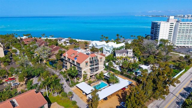 4900 OCEAN BOULEVARD 304, Sarasota, FL 34242